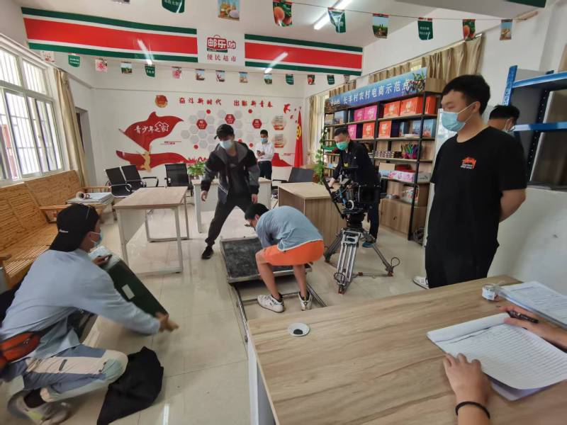 石屏县广告片拍摄公司：极简主义践行者，少即是多的视觉哲学
